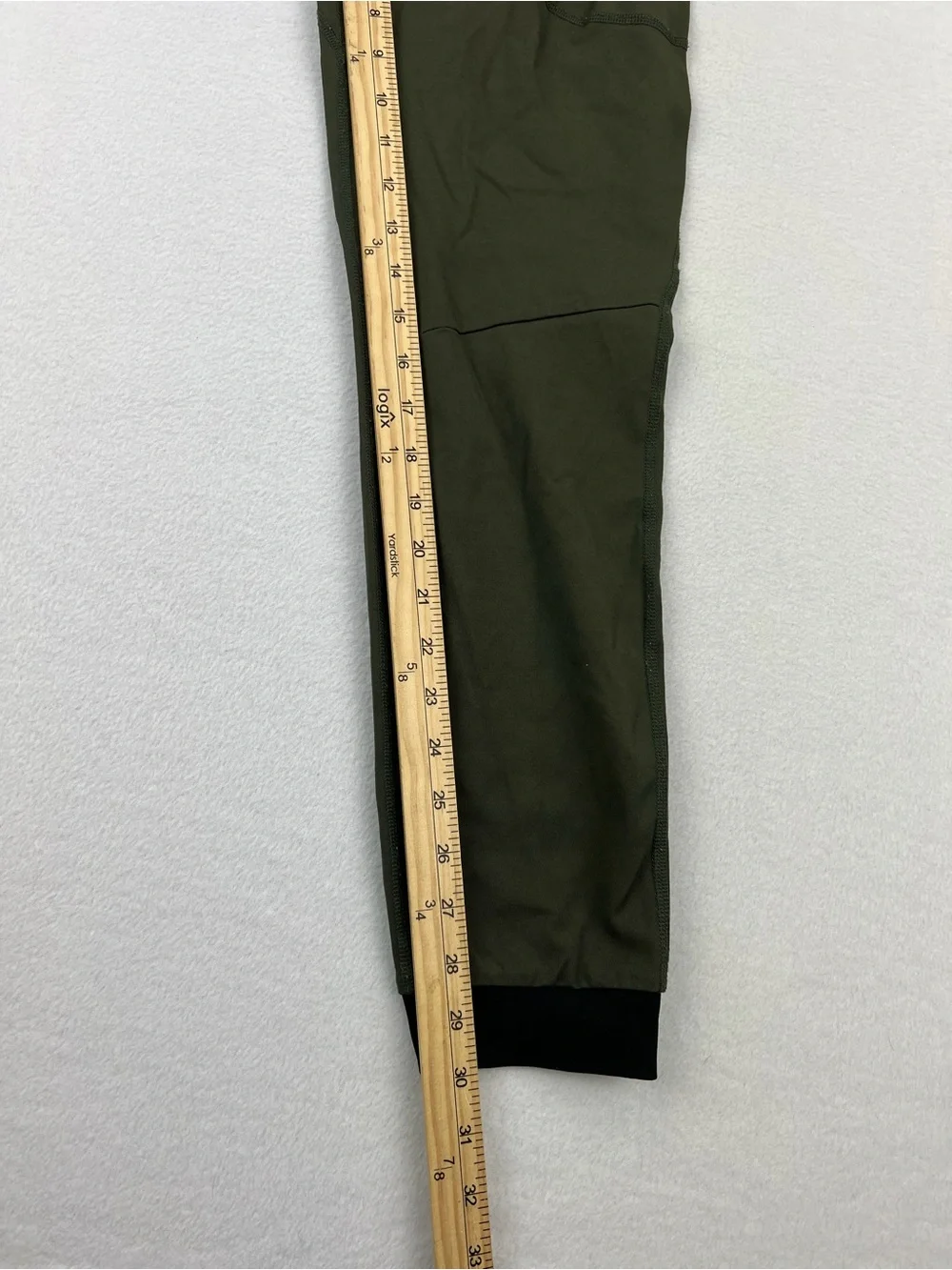 BYLT Premium Basics Elite+ Jogger Pants Mens Size M Olive Green Slim Performance